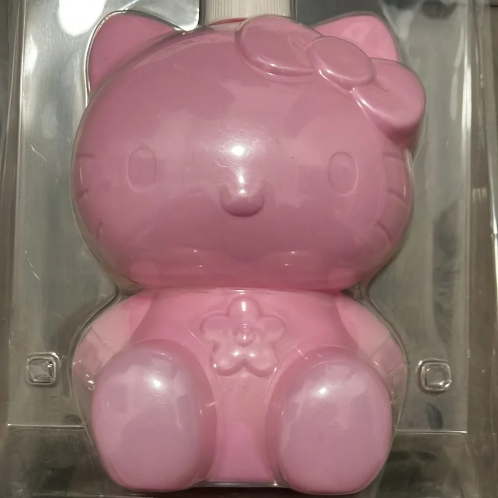 NWT Y2K Vintage 2000 Hello Kitty Pump Bottle